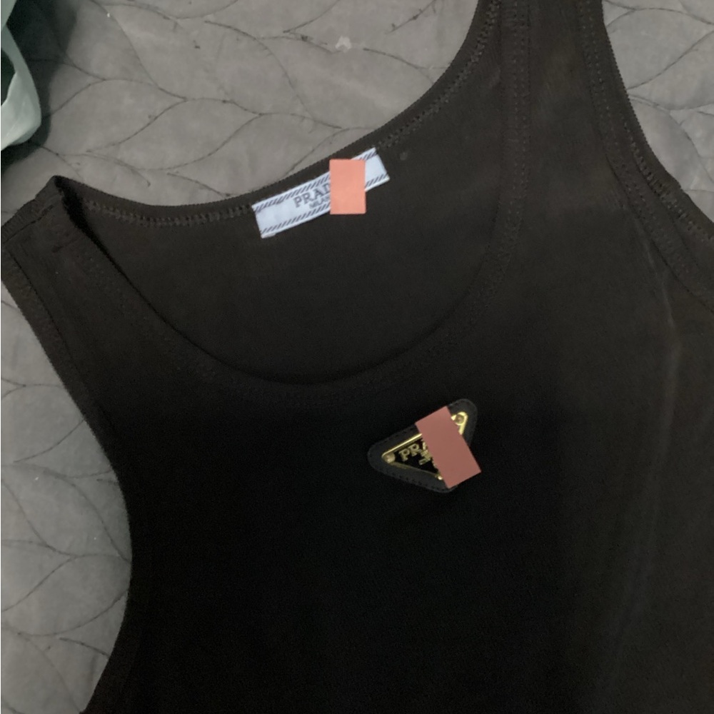 New Designer Look Classic Black Tank Top